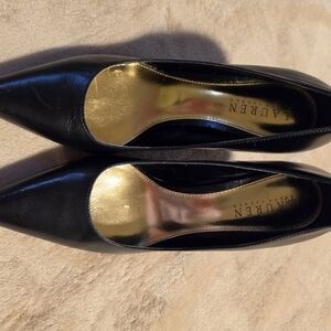 Lauren Ralph Lauren Black Leather Pointed-Toe Pumps with Gold Insole